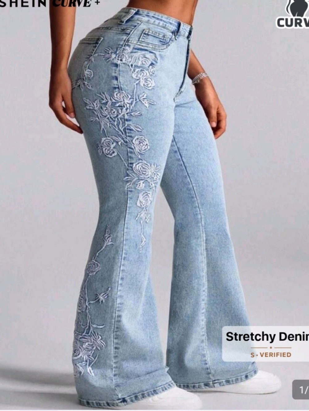 SHEIN Curve Stretchy Light Wash Embroidered Flare Jeans Size 5X (22)